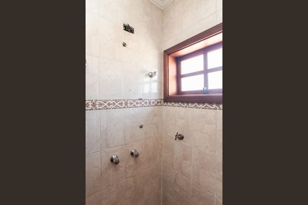 Casa à venda com 350m², 4 quartos e 4 vagasBanheiro da Suíte 4