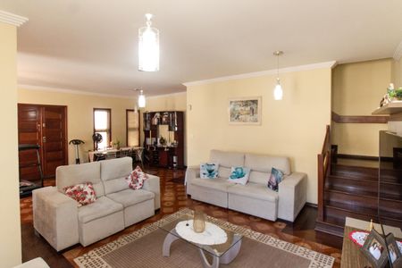 Sala de casa para alugar com 4 quartos, 350m² em Jardim Guapira, São Paulo