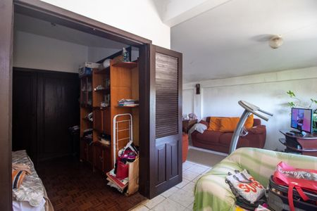 Casa à venda com 113m², 4 quartos e 2 vagas Casa à venda com 113m², 4 quartos e 2 vagasSala 2