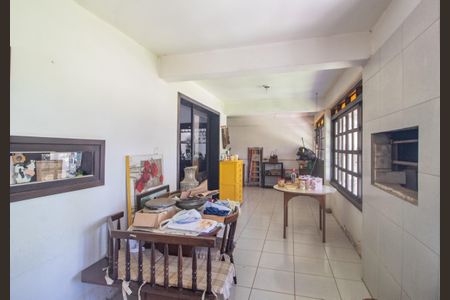 Casa à venda com 113m², 4 quartos e 2 vagas Casa à venda com 113m², 4 quartos e 2 vagasÁrea comum