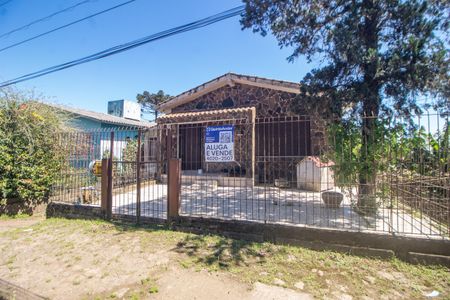 Casa à venda com 113m², 4 quartos e 2 vagas Casa à venda com 113m², 4 quartos e 2 vagasFachada