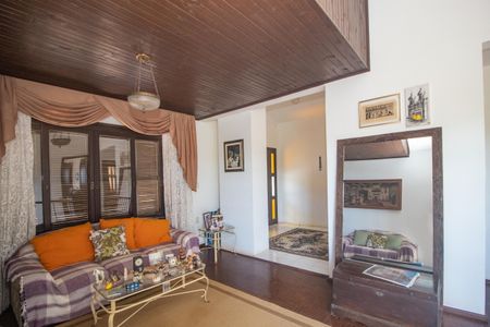 Casa à venda com 113m², 4 quartos e 2 vagas Casa à venda com 113m², 4 quartos e 2 vagasSala