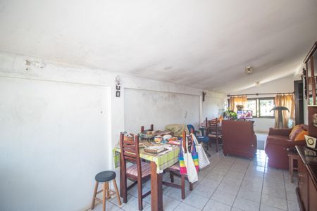 Casa à venda com 113m², 4 quartos e 2 vagas Casa à venda com 113m², 4 quartos e 2 vagasSala 3