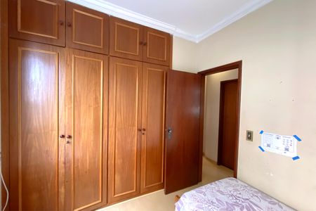 Apartamento à venda com 78m², 3 quartos e 1 vagaQuarto 2