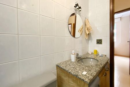 Apartamento à venda com 78m², 3 quartos e 1 vagaBanheiro Social