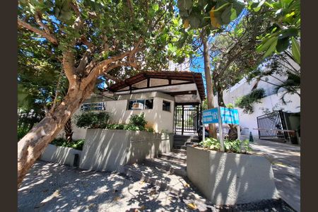 Apartamento à venda com 80m², 3 quartos e 1 vagaFachada