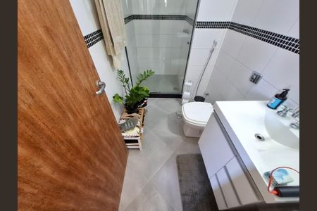 Apartamento à venda com 80m², 3 quartos e 1 vagaBanheiro 2