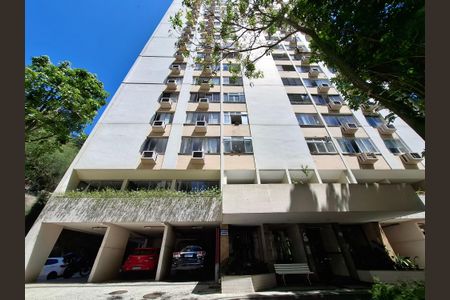 Apartamento à venda com 80m², 3 quartos e 1 vagaÁrea comum