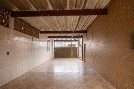 Casa para alugar com 180m², 2 quartos e 8 vagasGaragem