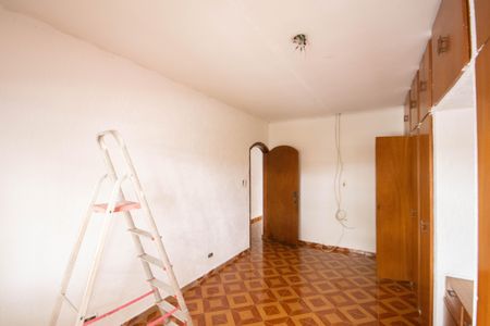 Casa para alugar com 180m², 2 quartos e 8 vagasSuíte