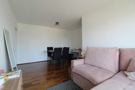 Apartamento à venda com 121m², 2 quartos e 1 vagaSala