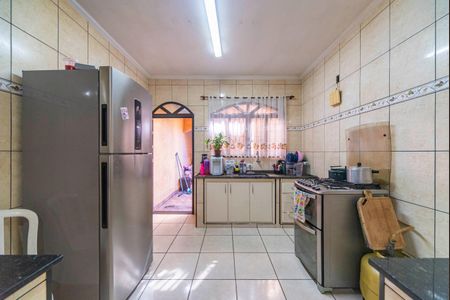 Casa à venda com 125m², 3 quartos e 3 vagas Casa à venda com 125m², 3 quartos e 3 vagasCopa e cozinha