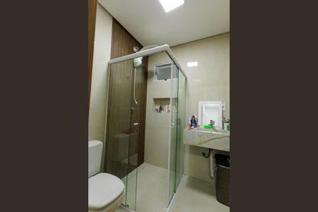 Casa para alugar com 175m², 4 quartos e 2 vagasBanheiro Social