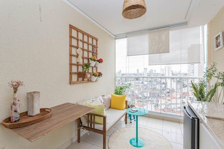 Varanda de apartamento à venda com 2 quartos, 56m² em Vila Nair, São Paulo
