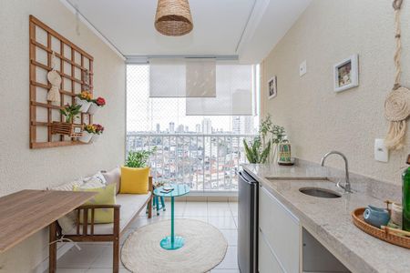 Apartamento à venda com 56m², 2 quartos e 1 vagaVaranda
