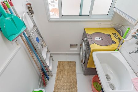 Apartamento à venda com 56m², 2 quartos e 1 vagaÁrea de Serviço