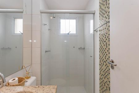 Apartamento à venda com 56m², 2 quartos e 1 vagaBanheiro Social