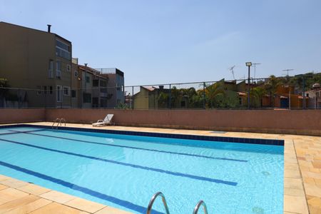 Casa de condomínio para alugar com 185m², 3 quartos e 2 vagasÁrea comum - Piscina