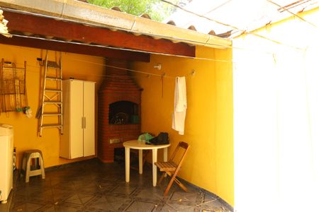 Casa de condomínio para alugar com 185m², 3 quartos e 2 vagasÁrea de Serviço