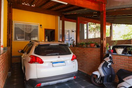 Casa de condomínio para alugar com 185m², 3 quartos e 2 vagasGaragem