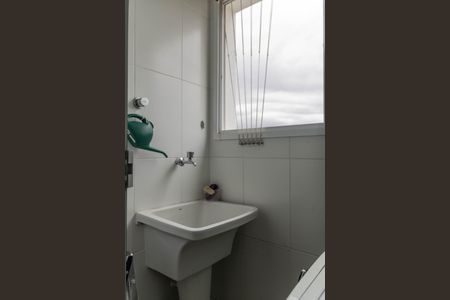 Apartamento à venda com 76m², 2 quartos e 1 vagaÁrea de Serviço