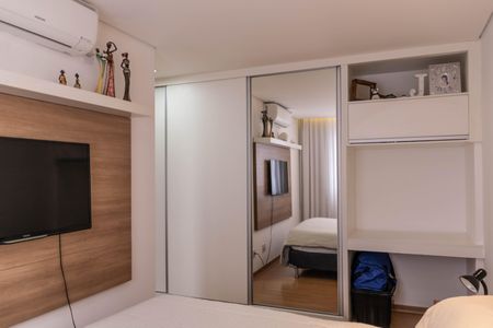 Apartamento à venda com 76m², 2 quartos e 1 vagaSuíte