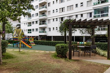 Apartamento à venda com 76m², 2 quartos e 1 vagaÁrea comum - Playground