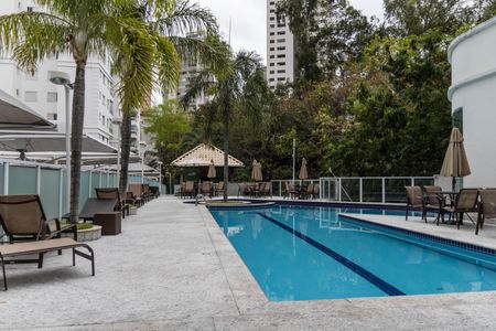 Apartamento à venda com 76m², 2 quartos e 1 vagaÁrea comum - Piscina