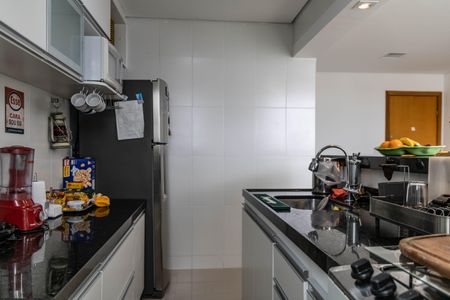Apartamento à venda com 76m², 2 quartos e 1 vagaCozinha