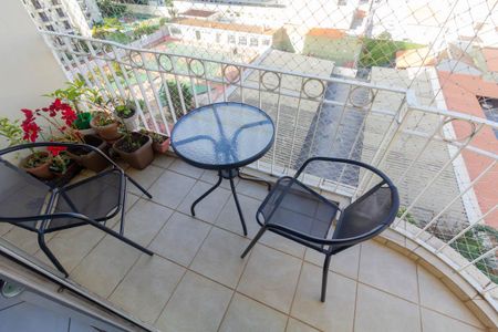 Apartamento à venda com 111m², 3 quartos e 1 vagaVaranda