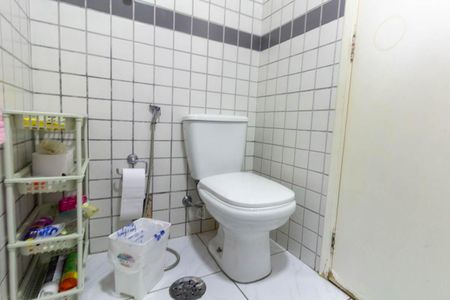 Apartamento à venda com 111m², 3 quartos e 1 vagaBanheiro Social