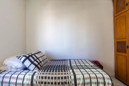 Apartamento à venda com 111m², 3 quartos e 1 vagaQuarto 2