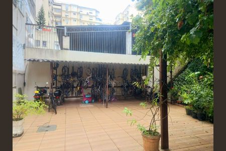 Apartamento à venda com 77m², 3 quartos e sem vaga