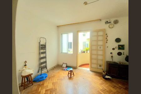 Apartamento à venda com 77m², 3 quartos e sem vaga