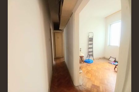 Apartamento à venda com 77m², 3 quartos e sem vaga
