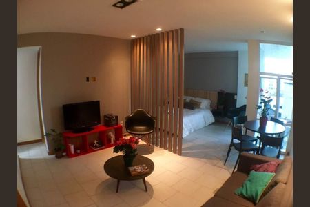 Apartamento à venda com 1 quarto, 45m² em Lapa, Rio de Janeiro