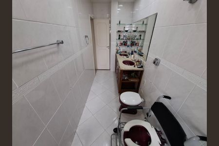 Apartamento à venda com 202m², 3 quartos e 1 vagaBanheiro da Suíte