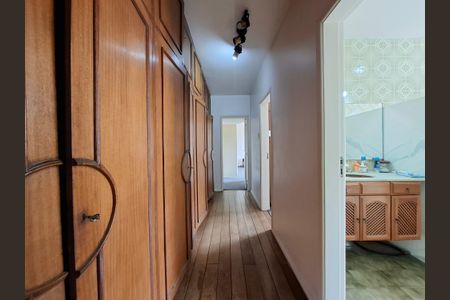 Apartamento à venda com 202m², 3 quartos e 1 vagaCorredor 