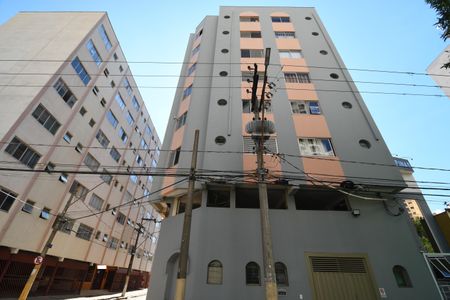 Apartamento à venda com 45m², 1 quarto e 1 vagaFachada