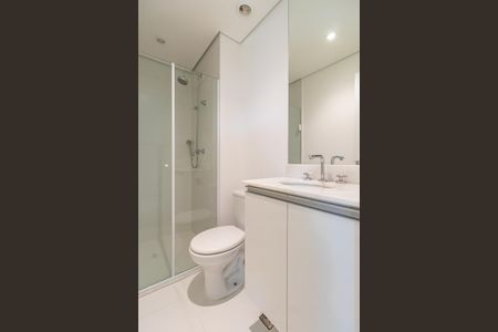 Apartamento à venda com 108m², 2 quartos e 1 vaga Apartamento à venda com 108m², 2 quartos e 1 vagaBanheiro