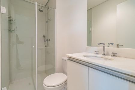Apartamento à venda com 108m², 2 quartos e 1 vaga Apartamento à venda com 108m², 2 quartos e 1 vagaBanheiro