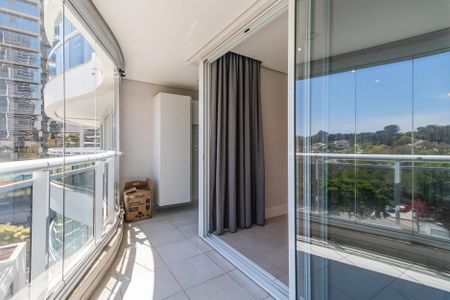 Apartamento à venda com 108m², 2 quartos e 1 vaga Apartamento à venda com 108m², 2 quartos e 1 vagaVaranda