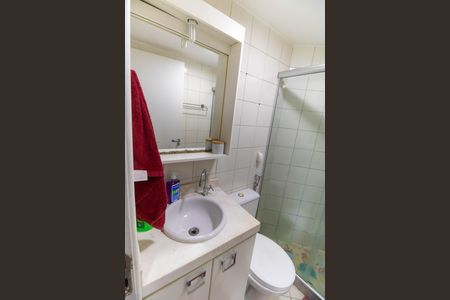 Apartamento à venda com 72m², 2 quartos e 1 vaga Apartamento à venda com 72m², 2 quartos e 1 vagaBanheiro da Suíte