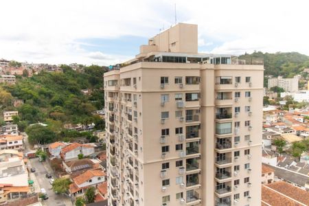 Apartamento à venda com 72m², 2 quartos e 1 vaga Apartamento à venda com 72m², 2 quartos e 1 vagaVista da Sala