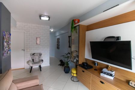 Sala de apartamento à venda com 2 quartos, 72m² em Santa Rosa, Niterói
