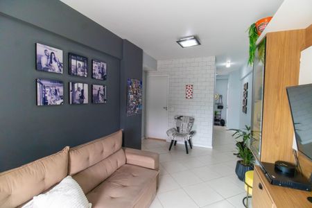 Sala de apartamento à venda com 2 quartos, 72m² em Santa Rosa, Niterói