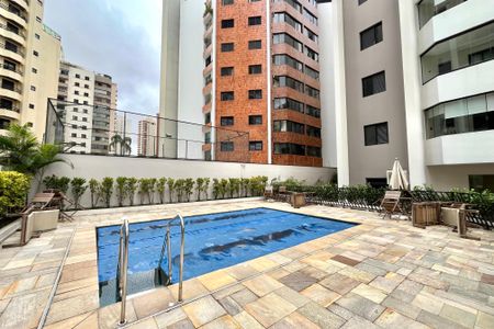 Apartamento à venda com 63m², 2 quartos e 1 vagaÁrea comum - Piscina