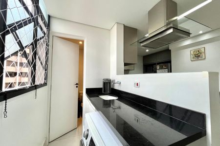 Apartamento à venda com 63m², 2 quartos e 1 vagaÁrea de Serviço