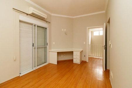 Casa à venda com 500m², 5 quartos e 8 vagas Casa à venda com 500m², 5 quartos e 8 vagasSuíte 2