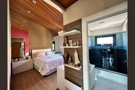 Casa à venda com 450m², 4 quartos e 4 vagas Casa à venda com 450m², 4 quartos e 4 vagasQuarto